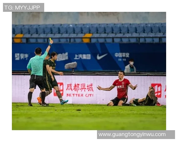 成都足球队在足球配合排行榜中荣获第四名展现团队实力与默契